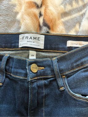 Frame Denim Le High Skinny Jeans - Dark Blue with Gold Stitching